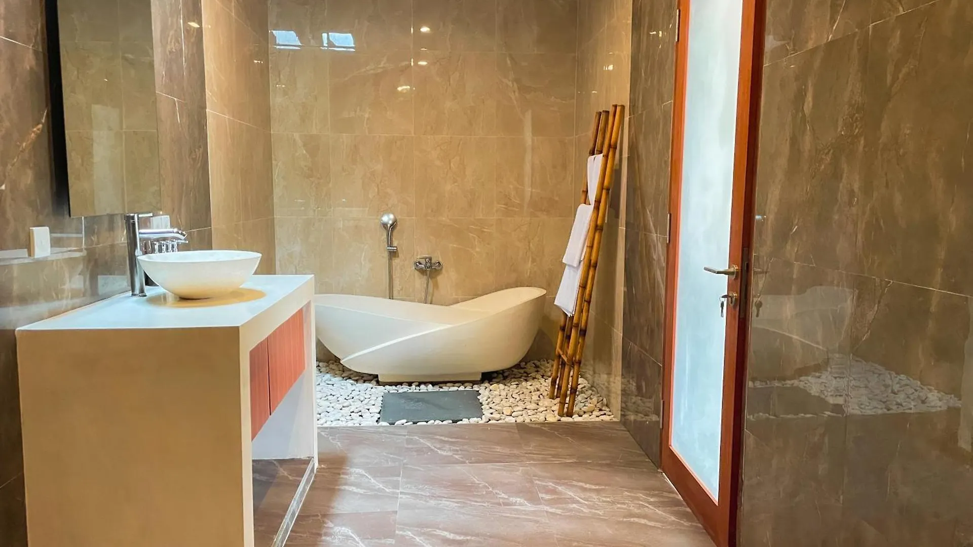 Villa 2Br With Private Pool Villa Sinergi Seminyak