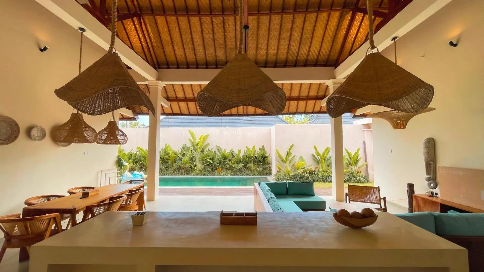 Villa 2Br With Private Pool Villa Sinergi Seminyak