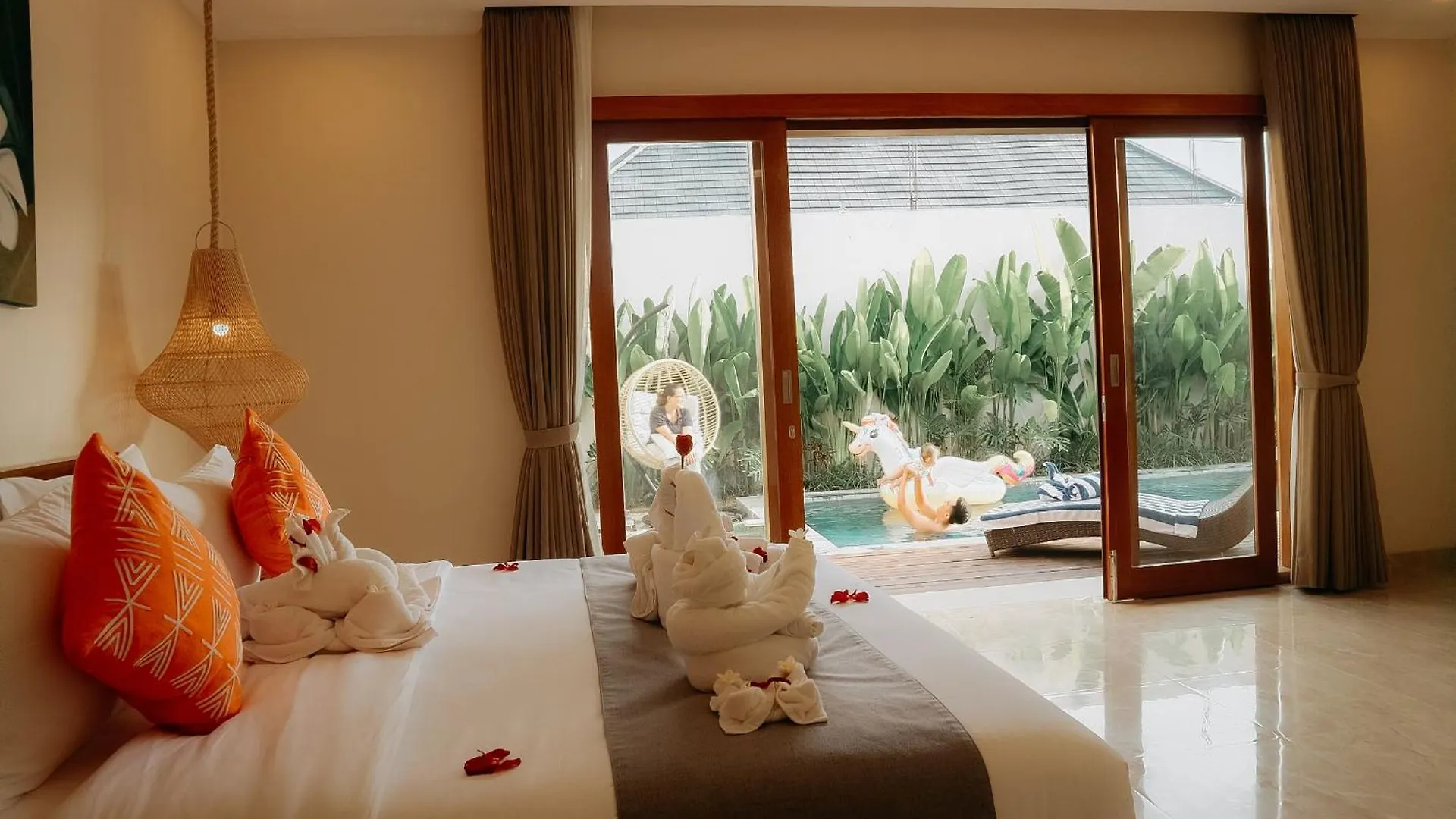 Villa 2Br With Private Pool Villa Sinergi Seminyak
